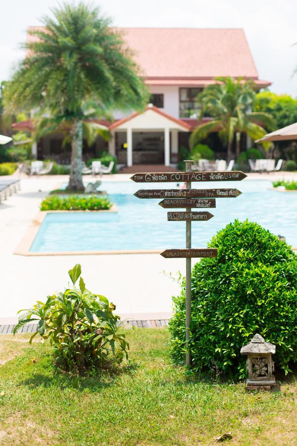 Armonia Village And Chumphon