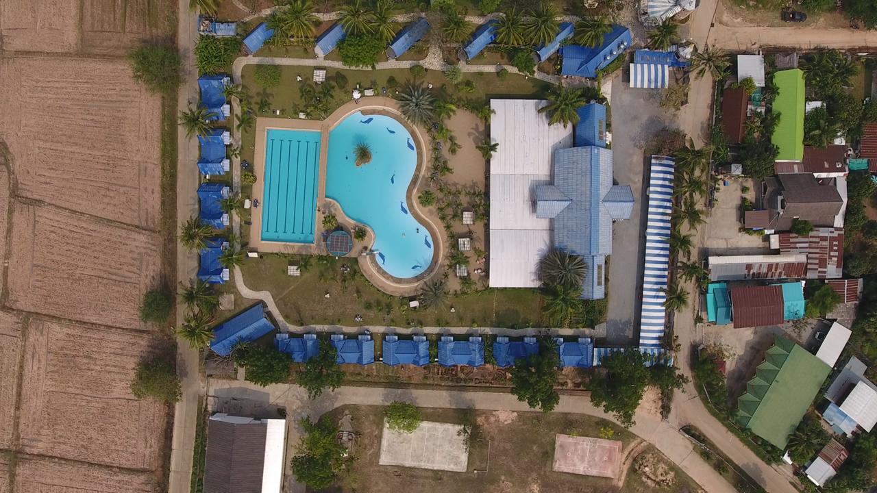 Castle Howchow Resort