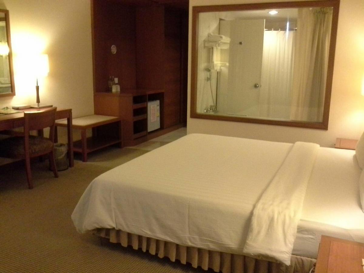 Grand Mandarin Hotel