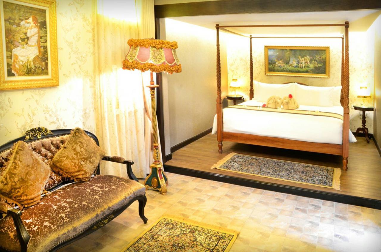 Chuchaiburi Sri Resort 5*