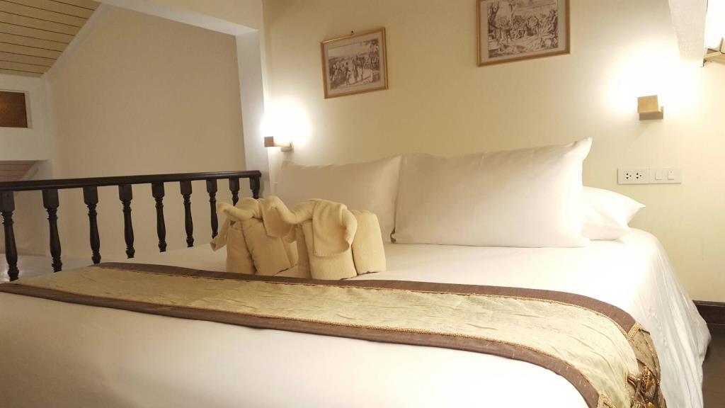Resort Chuchaiburi Sri Amphawa