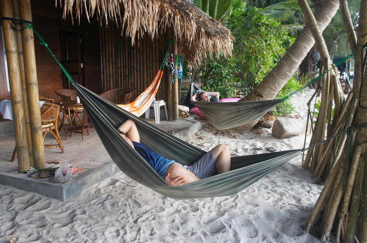 Lazy Hut
