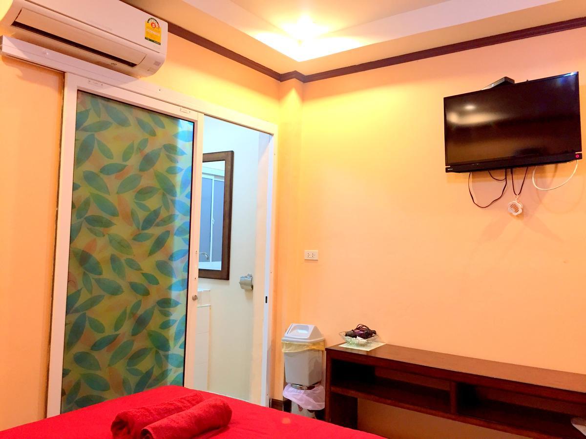 Sea Breeze Bungalow * Koh Samet