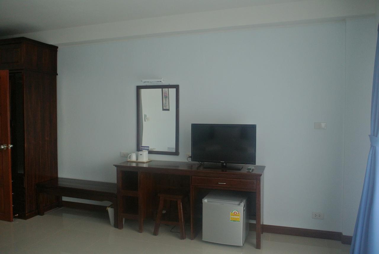 Baan Duangkamol Hotel