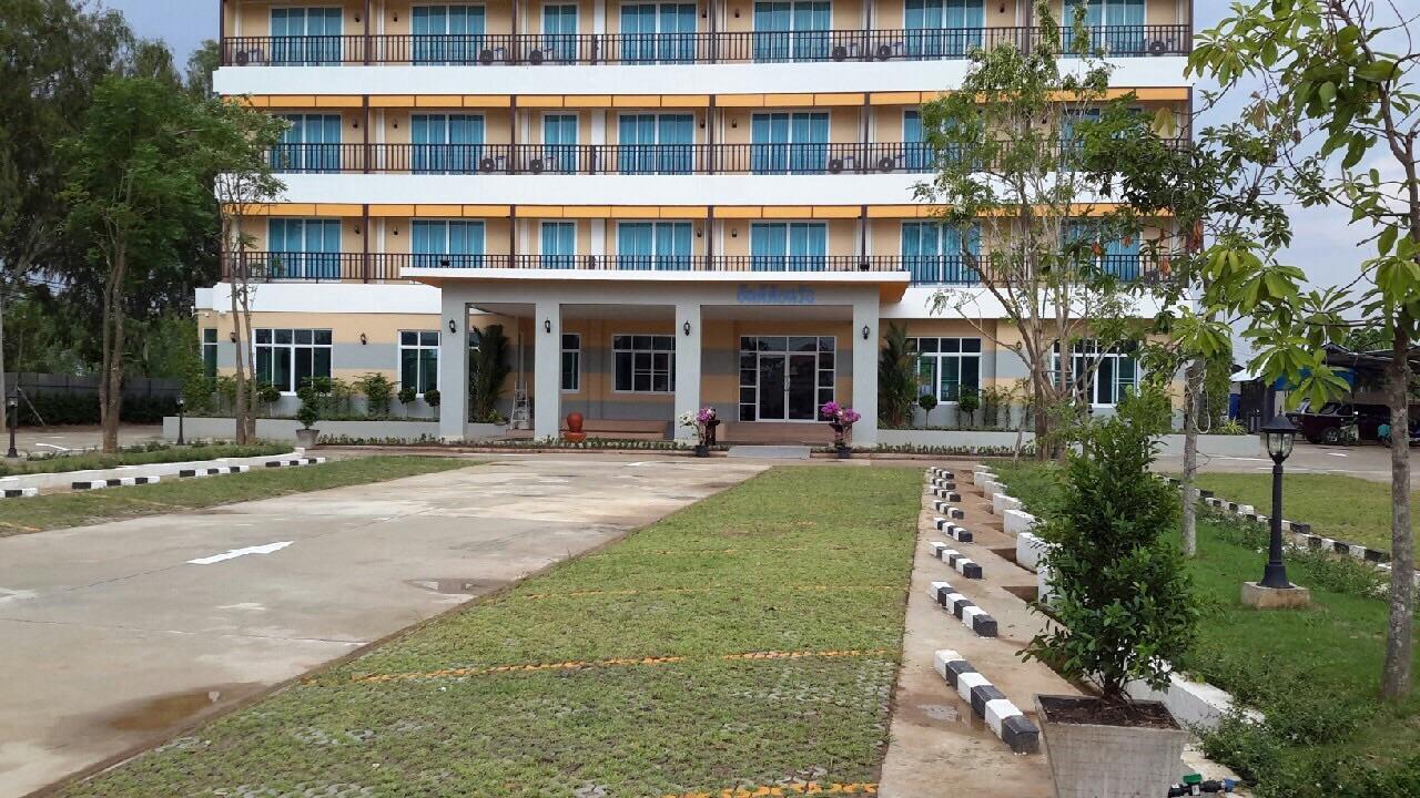 Hotel Baan Duangkamol
