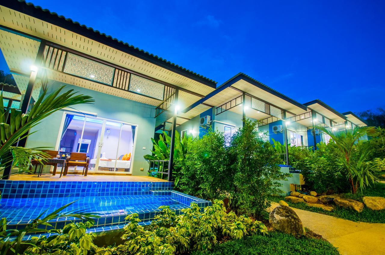 Chomphu Khao Lak
