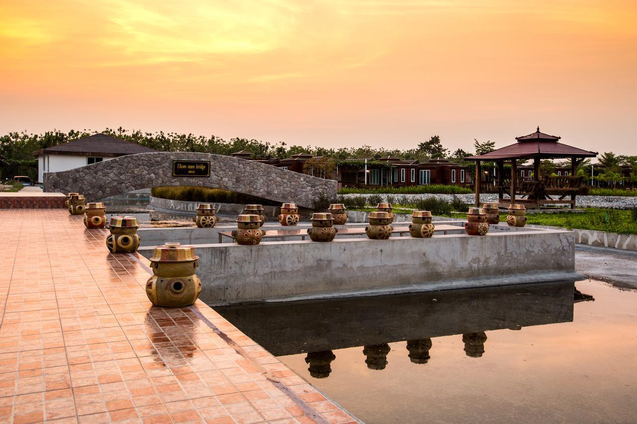 Prew Lom Chom Nam Resort Ban Phan Sadet Nok