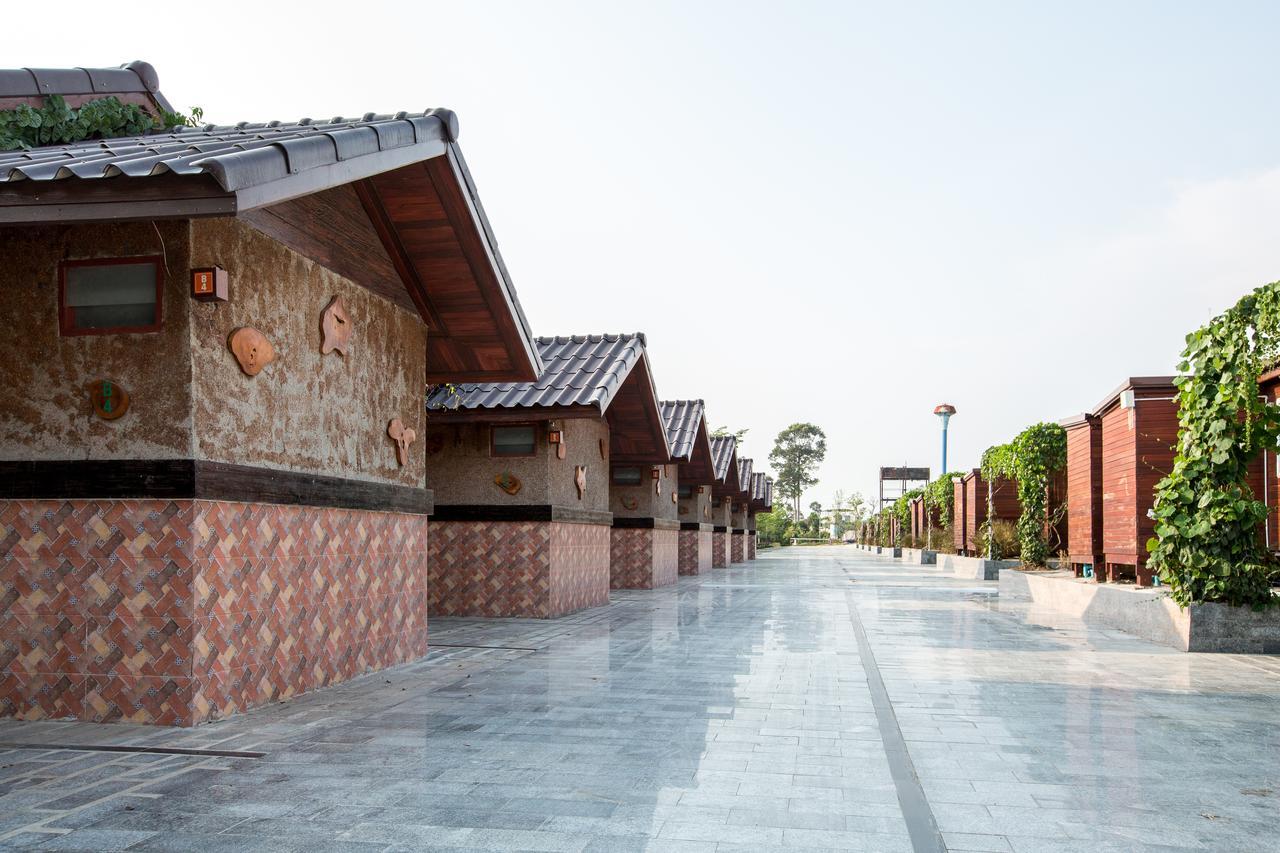 Prew Lom Chom Nam Resort Ban Phan Sadet Nok