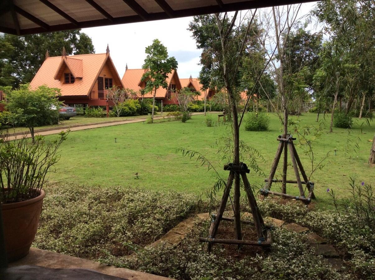 Taksina Garden Resort