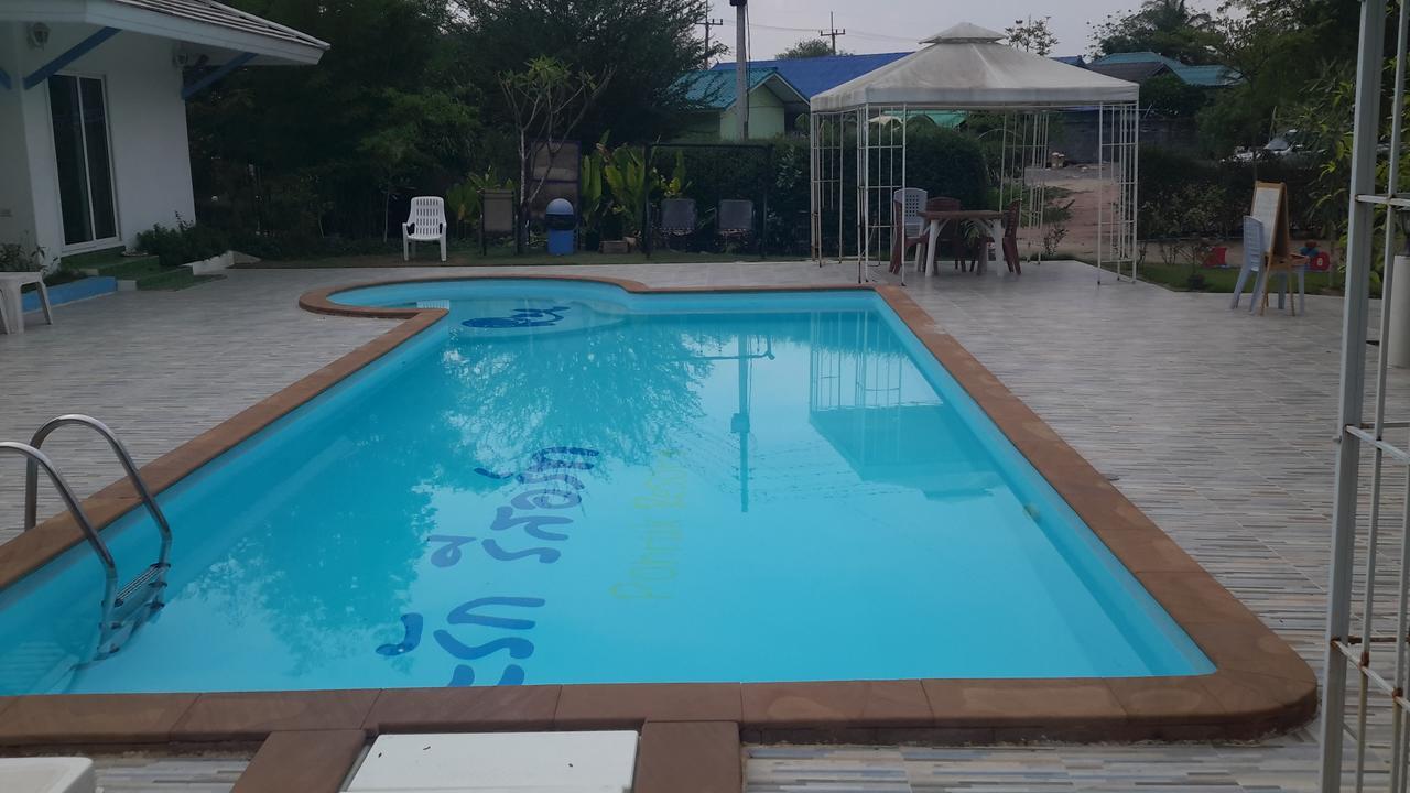 Resort Sports Bar &