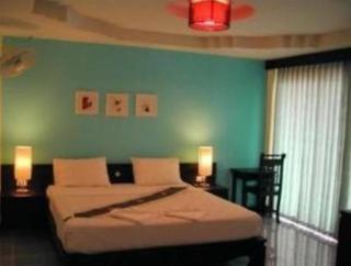 J Hotel 2*