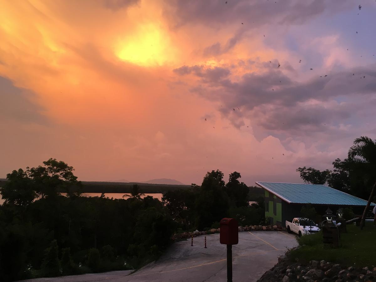 Barefeet Heaven Hill Naturist Resort Resort 3*