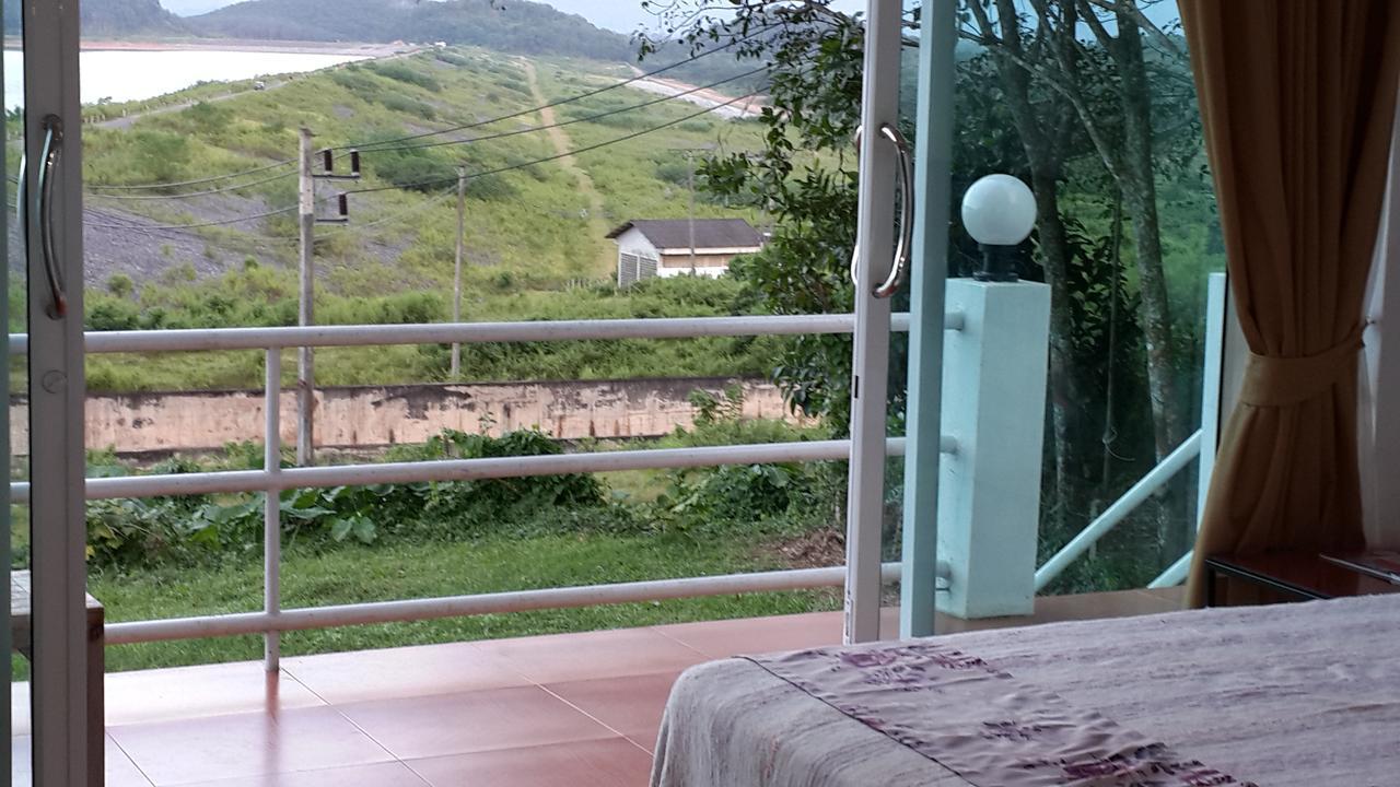 Chomdao Baan Manisa 2*