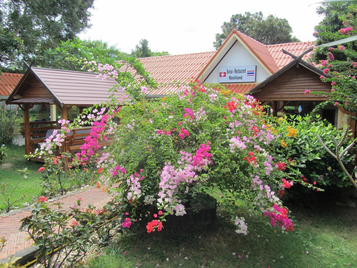 Resort Flower Paradise & Swiss Restaurant Roestiland