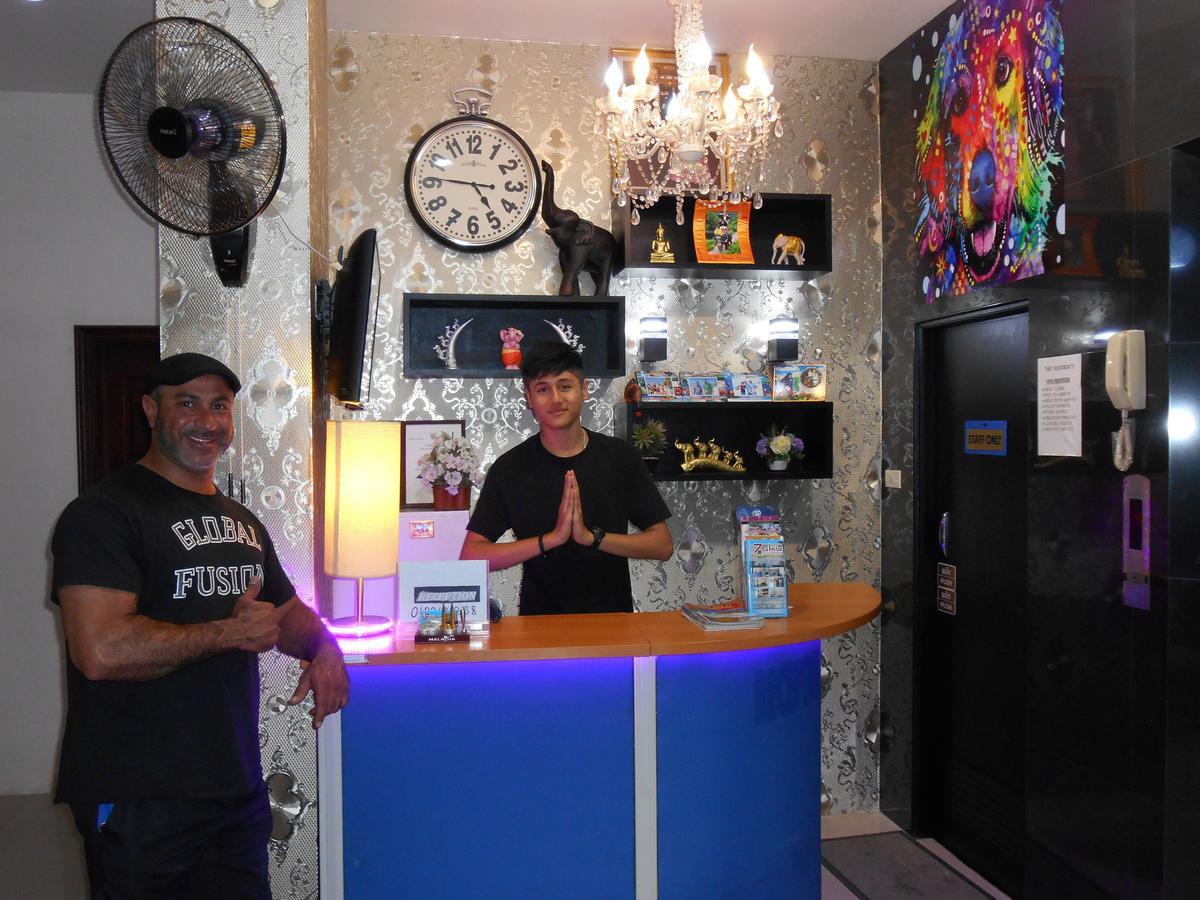 7 Sky Residency 3*