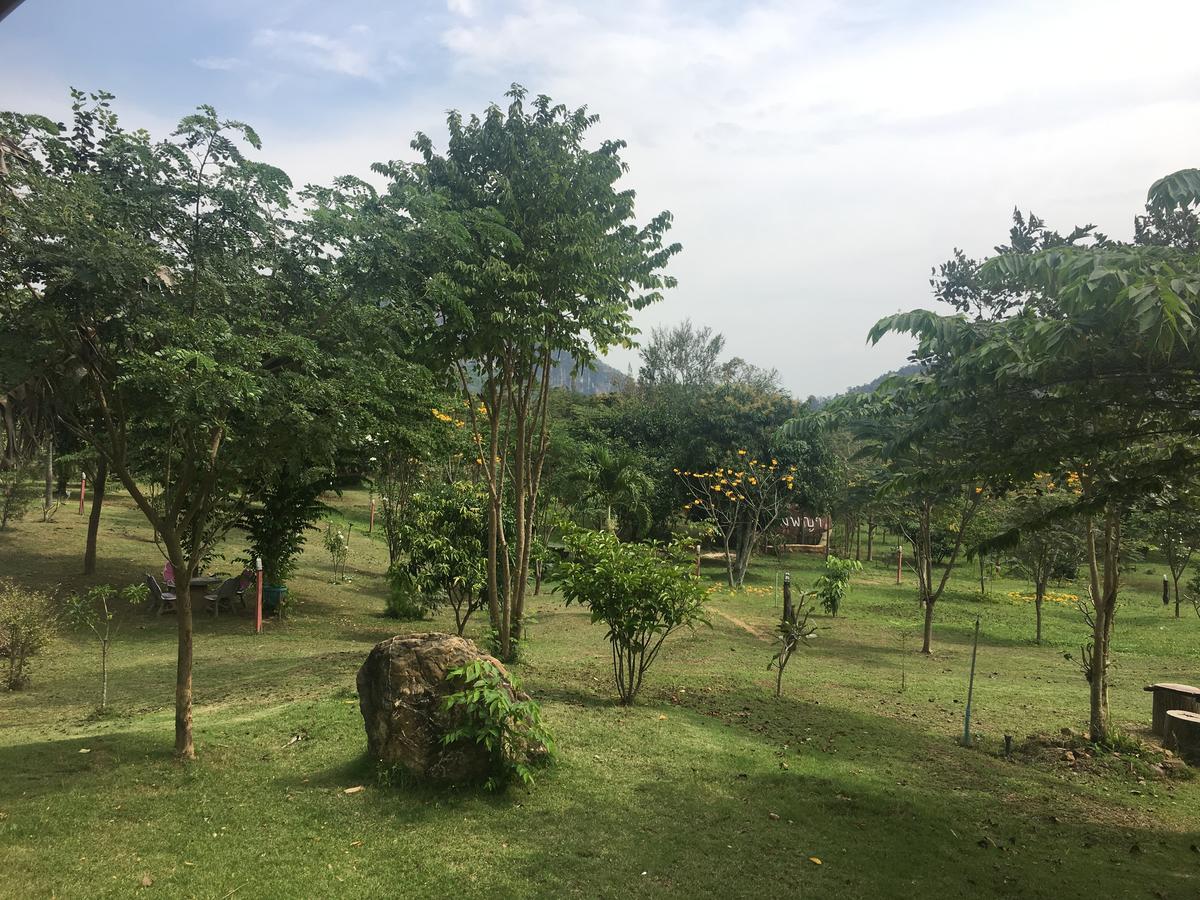 Kum Nangpaya Kaeng Krachan