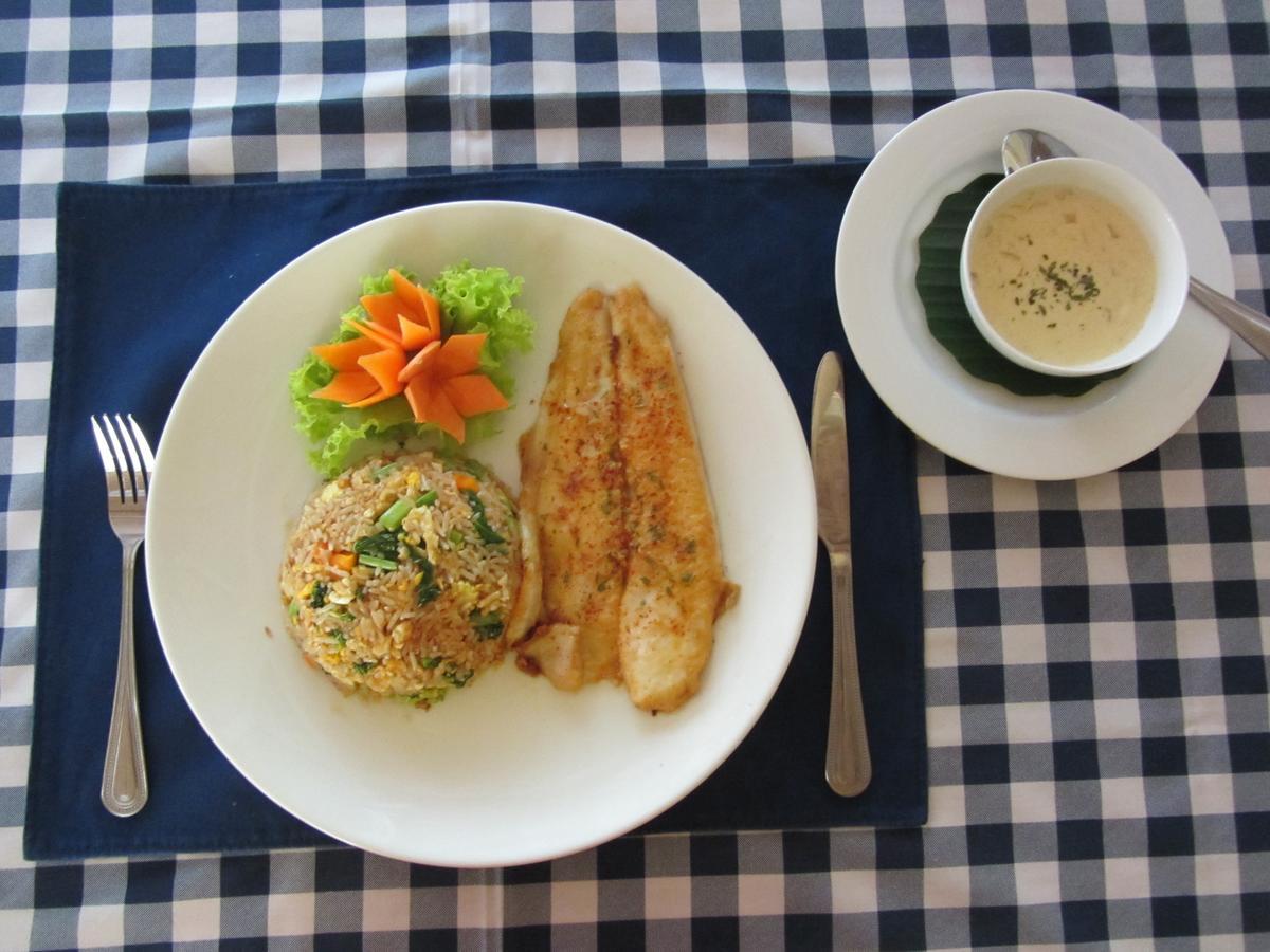 Flower Paradise & Swiss Restaurant Roestiland * Lamai Beach (Koh Samui)