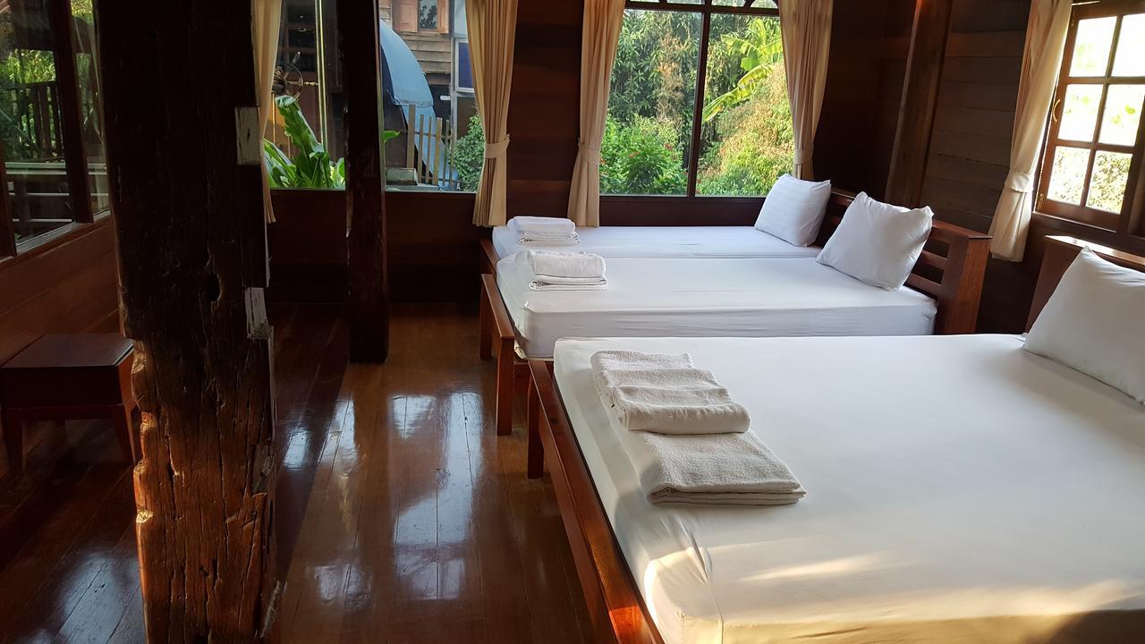 Resort Ruean Mai Chai Khlong 3*