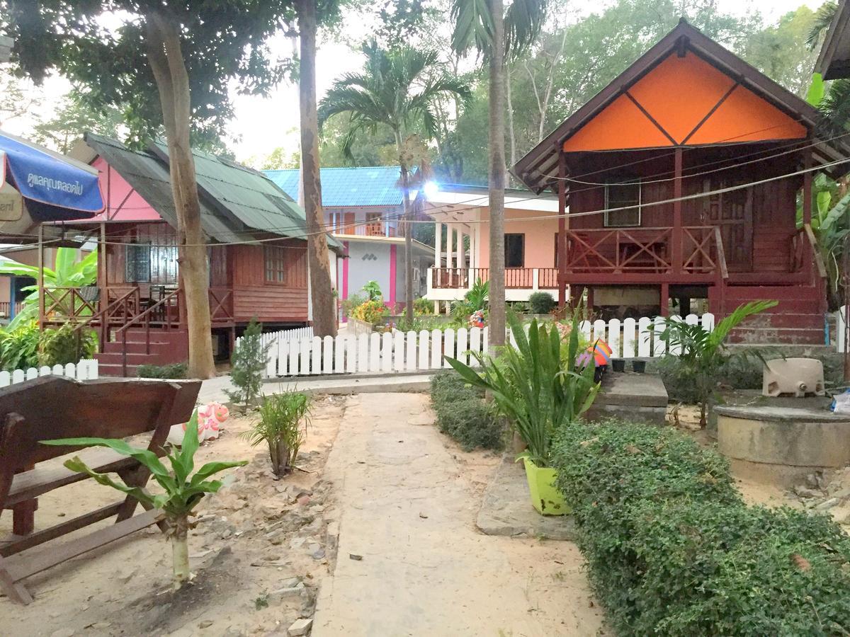 Resort Sea Breeze Bungalow