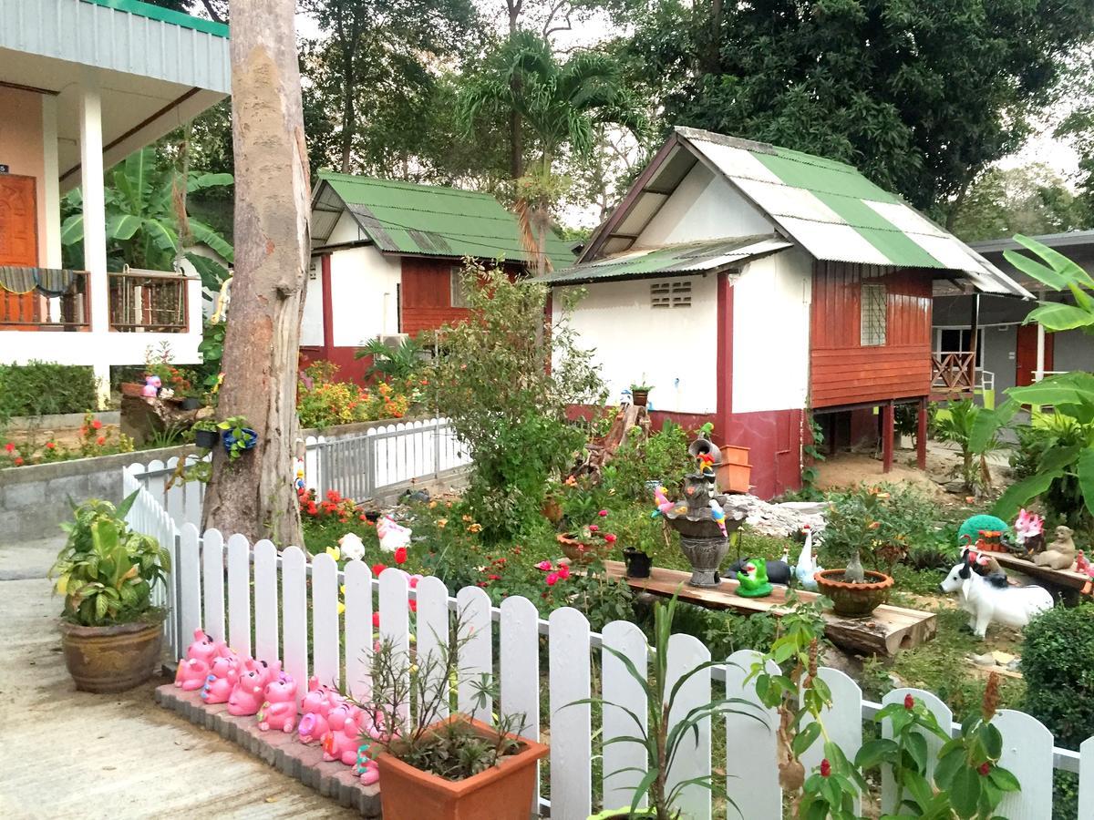 Sea Breeze Bungalow Koh Samet