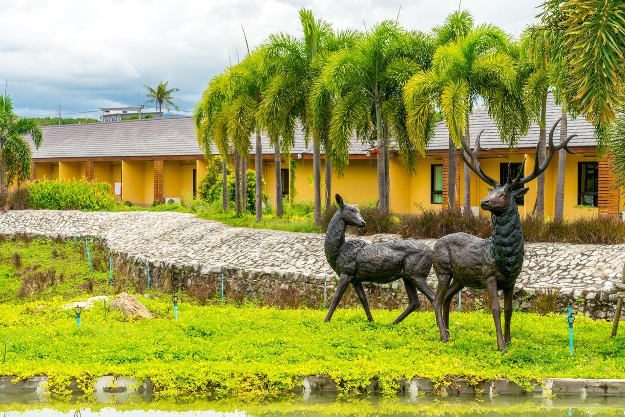 Prew Lom Chom Nam Resort Ban Phan Sadet Nok