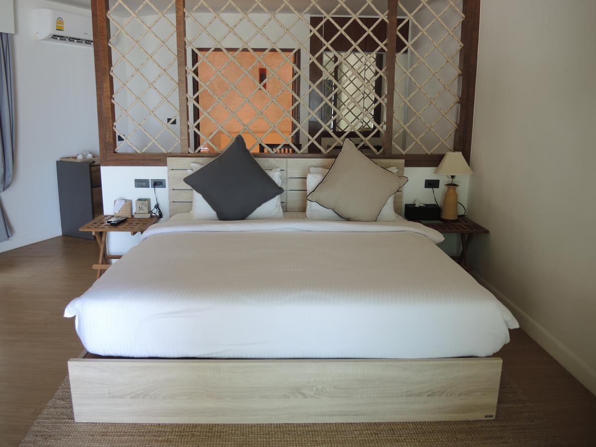 The C Samet Sha Koh Samet