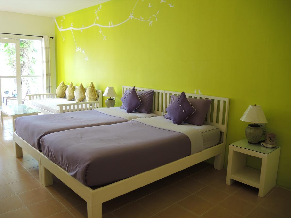 The C Samet Sha Koh Samet
