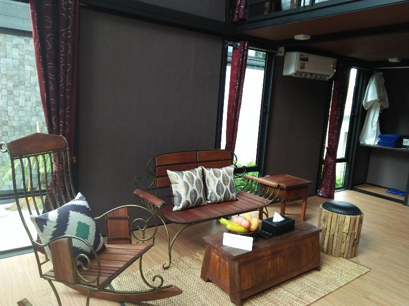 Bukit Pool Hotel Phuket