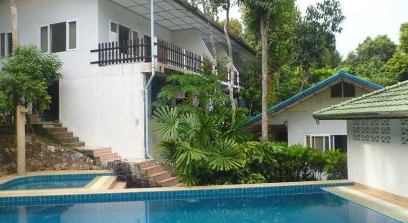 Island View Resort 3*