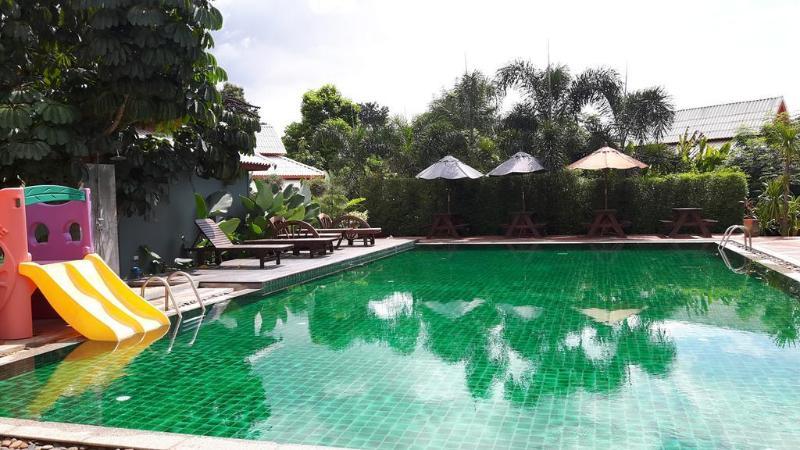 Resort Poonyamantra