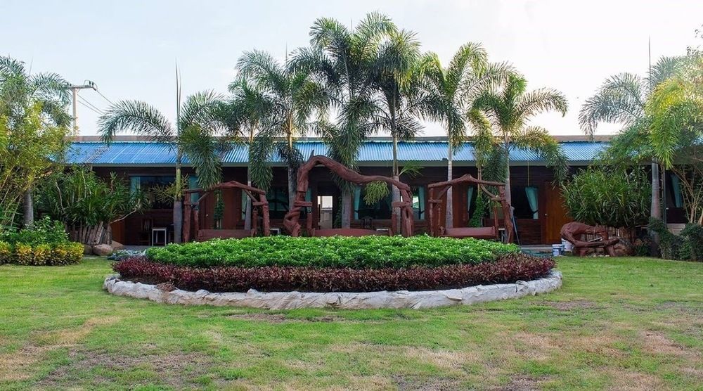 Suanhom Resort San Sai