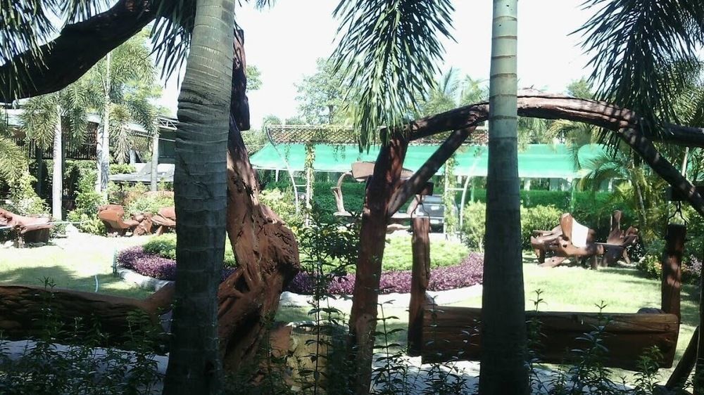 Suanhom Resort 2*