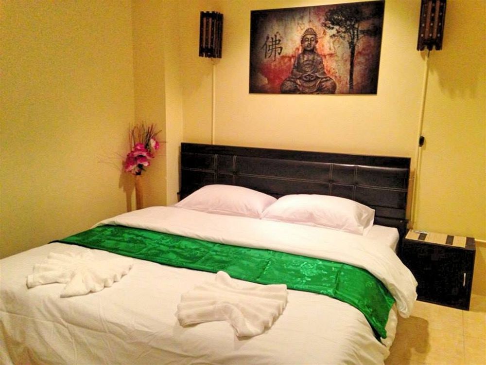 Guest house Living 2*