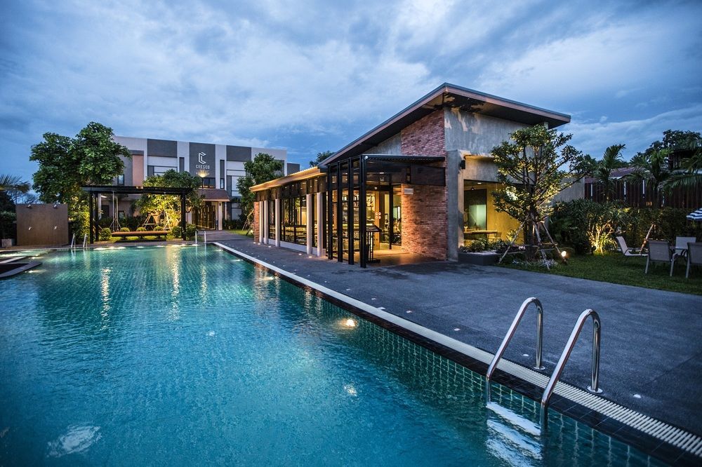 Cresco Hotel Buriram SHA Extra Plus Buri Ram