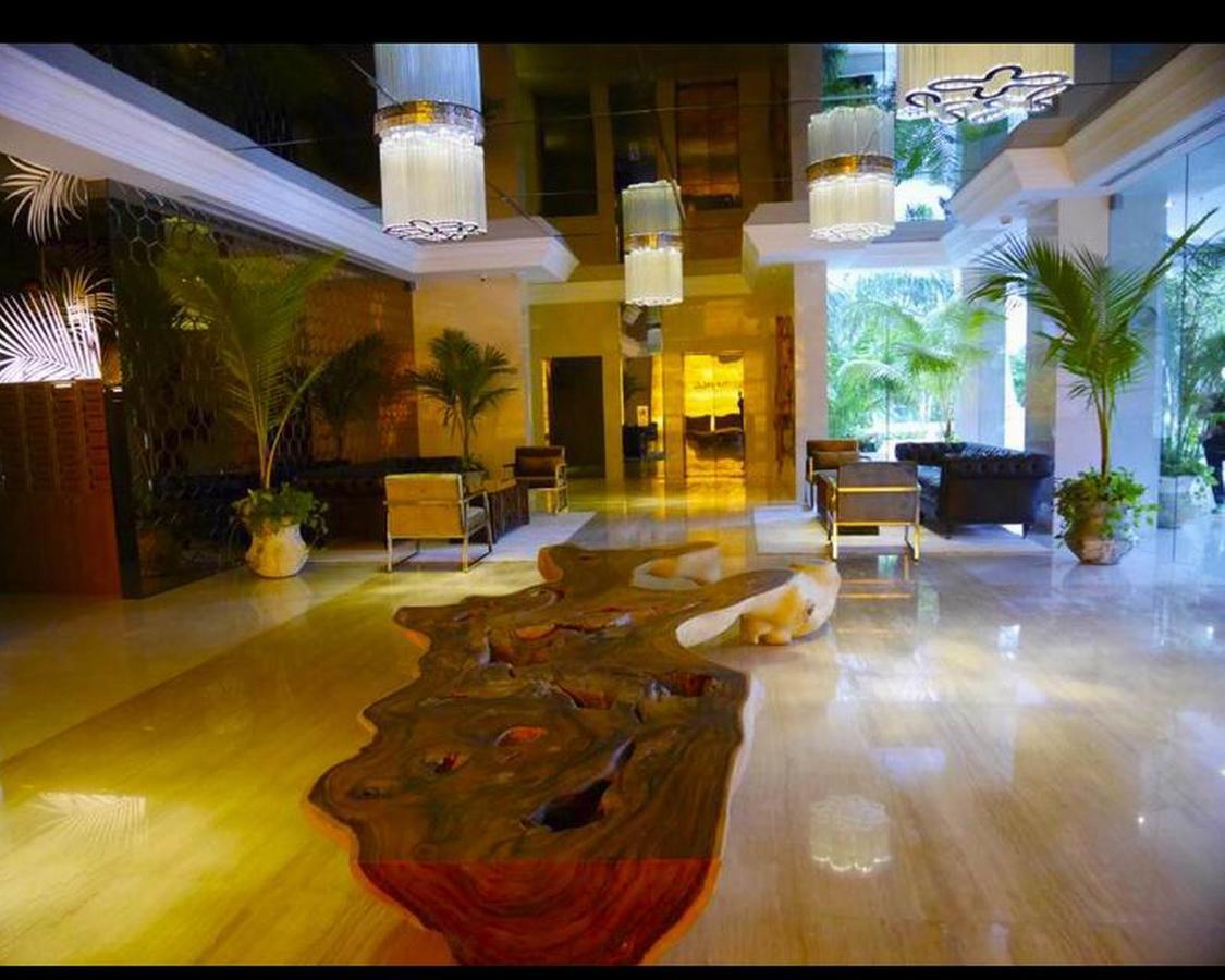 The Palm Front Apartamento *
