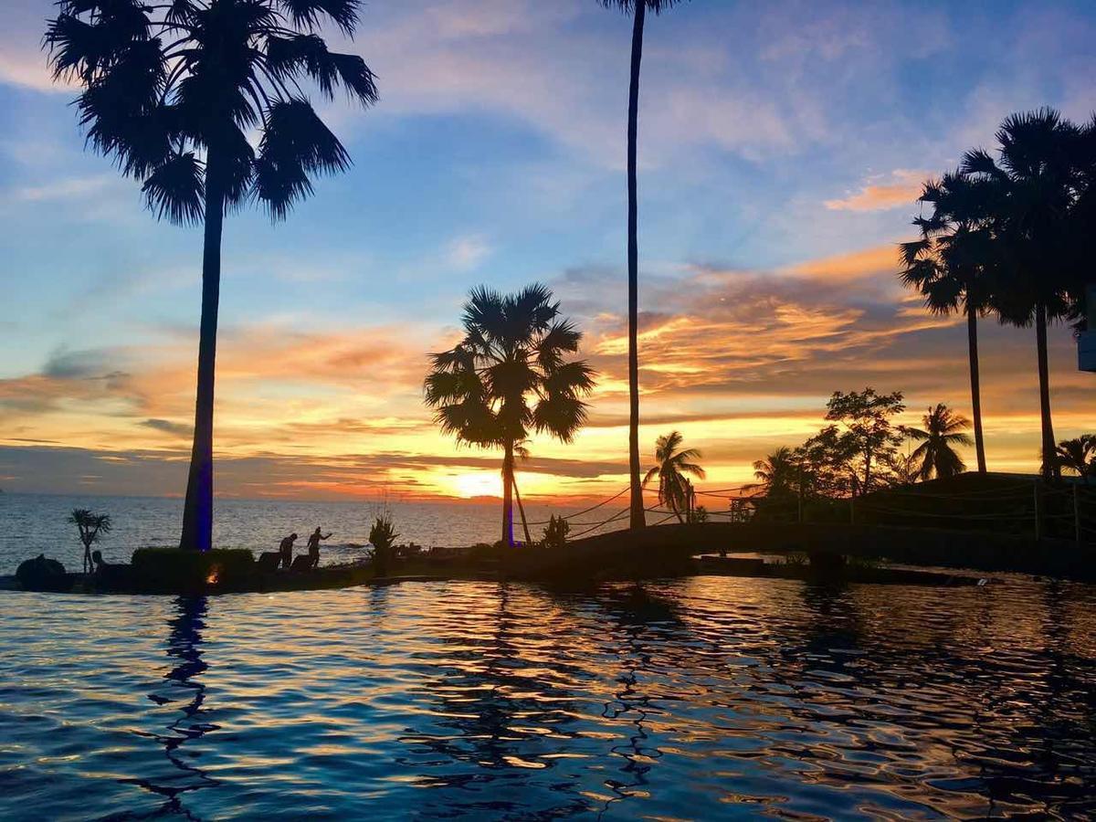 The Palm Front Apartamento Pattaya