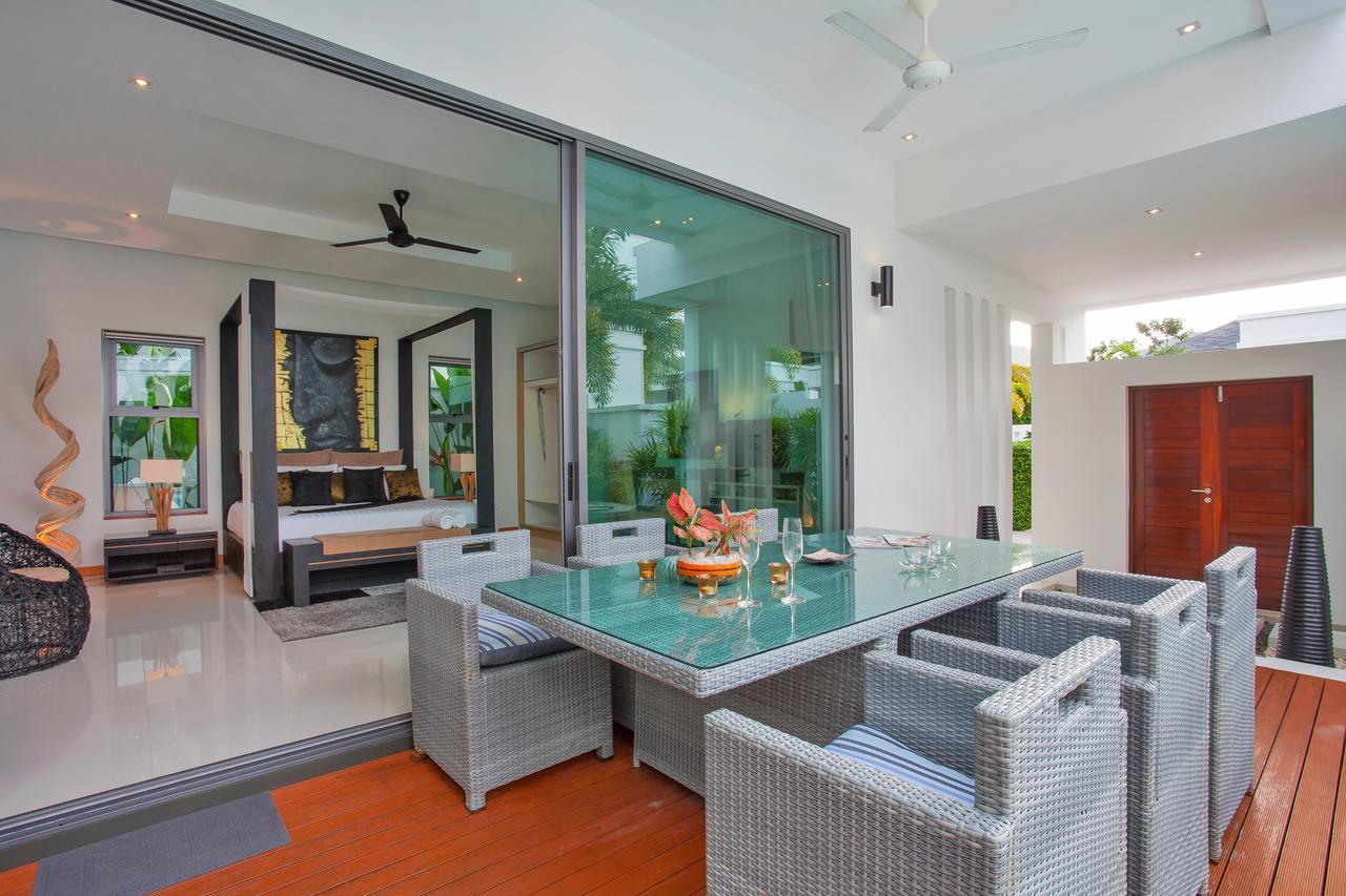 Atoosa Villa