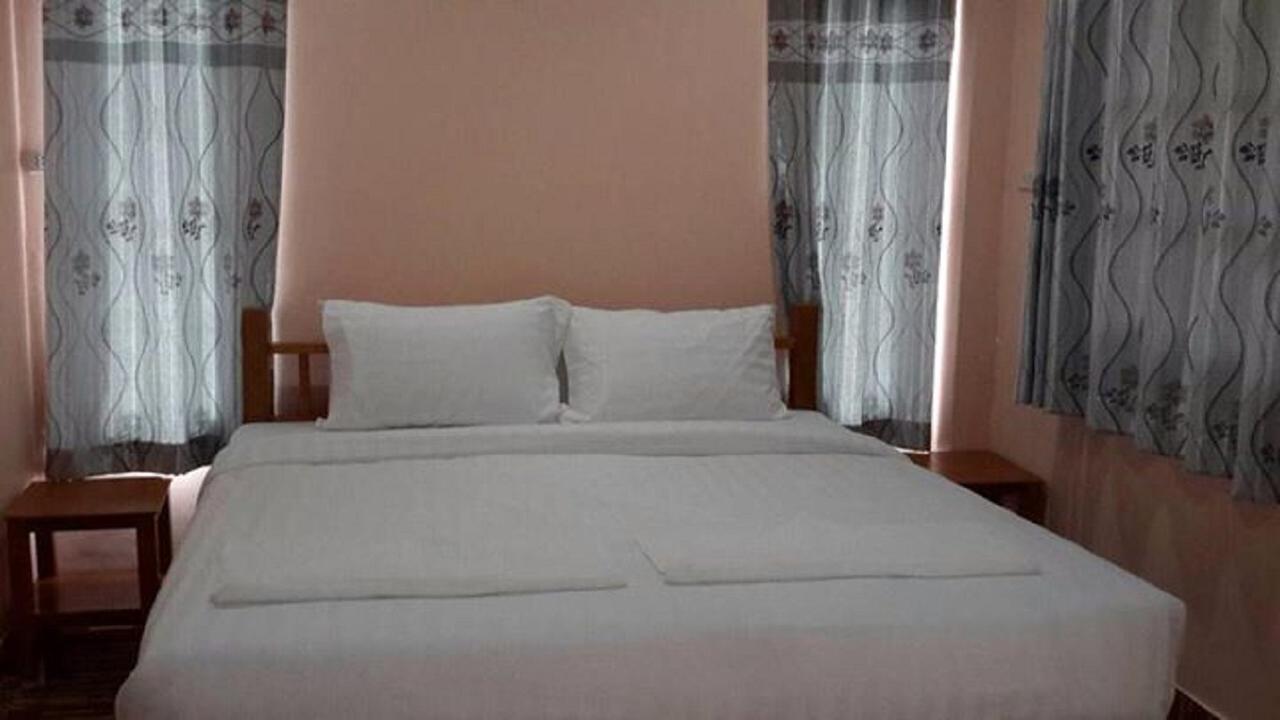 Pum And Plam Guest house Trang