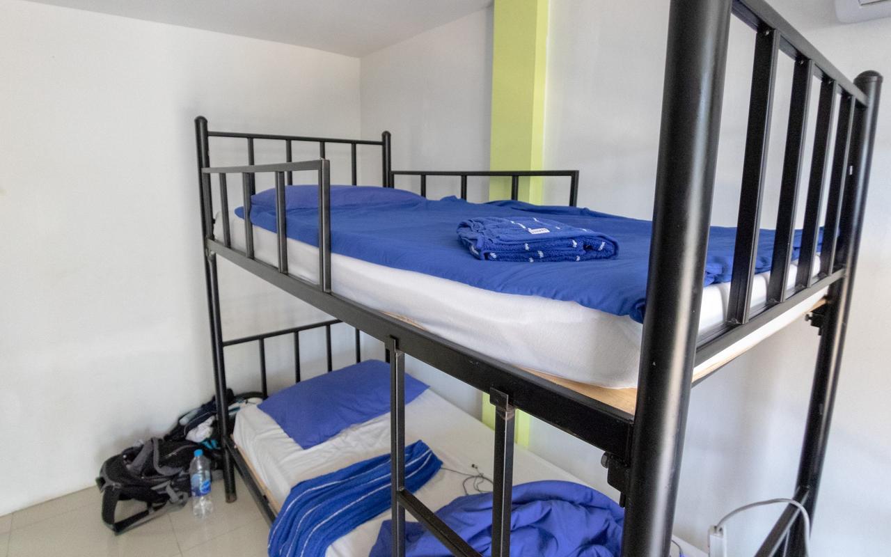 P & T Albergue Praia de Bang Rak