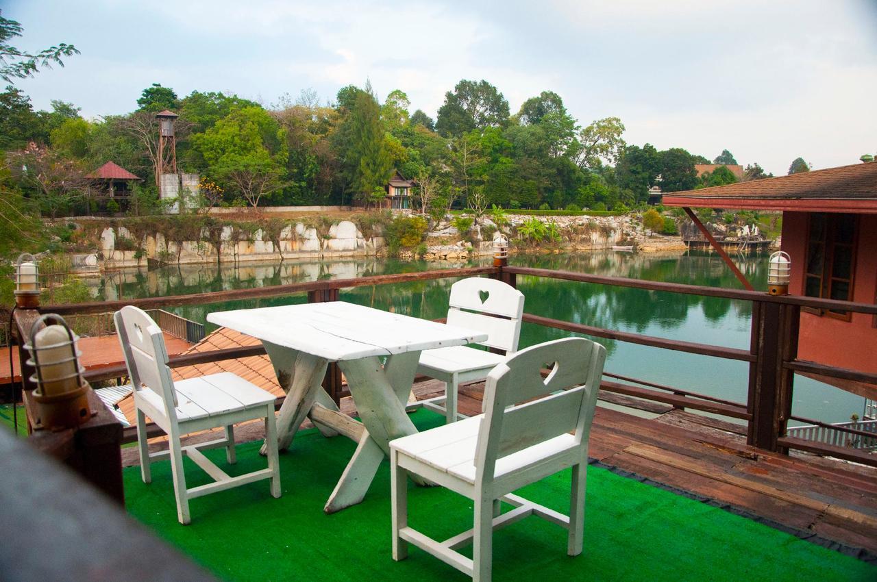 Thanalagoon Resort 2*