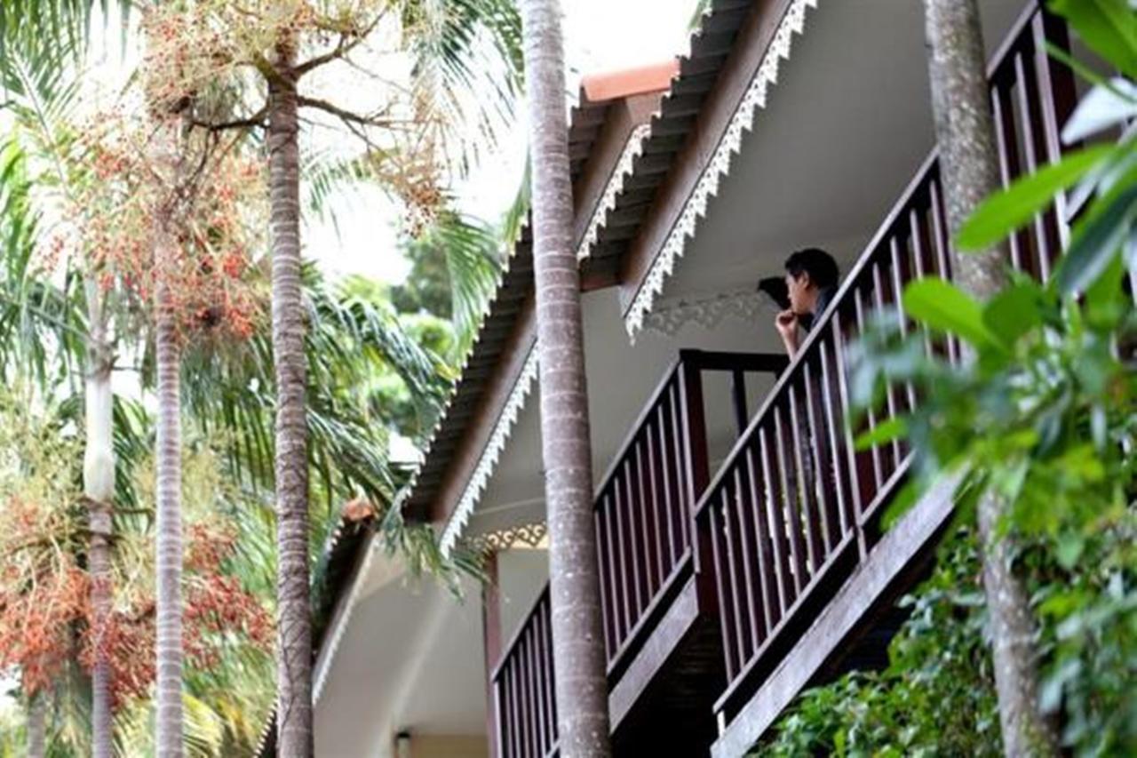 Chang Cliff Resort 3*