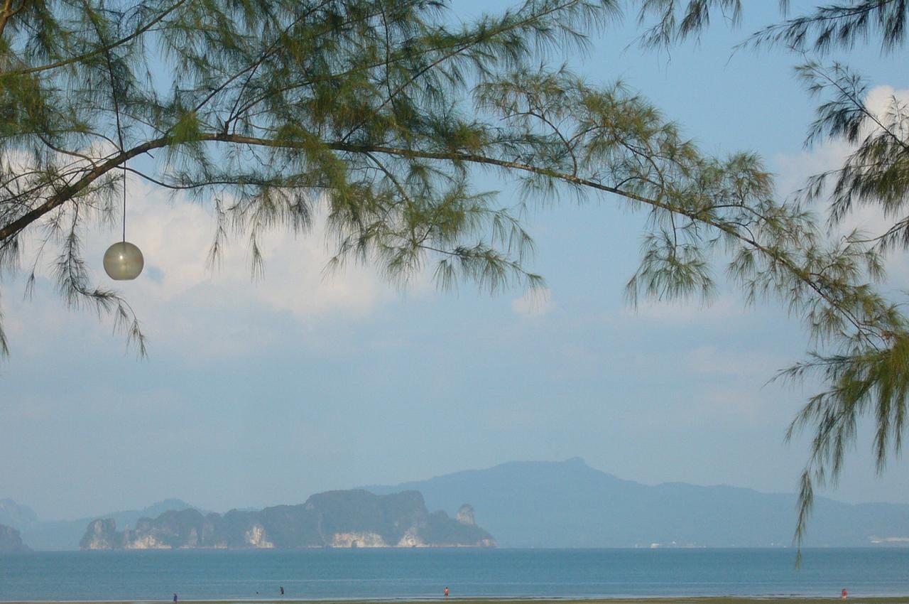 Hotel Koh Yao Front