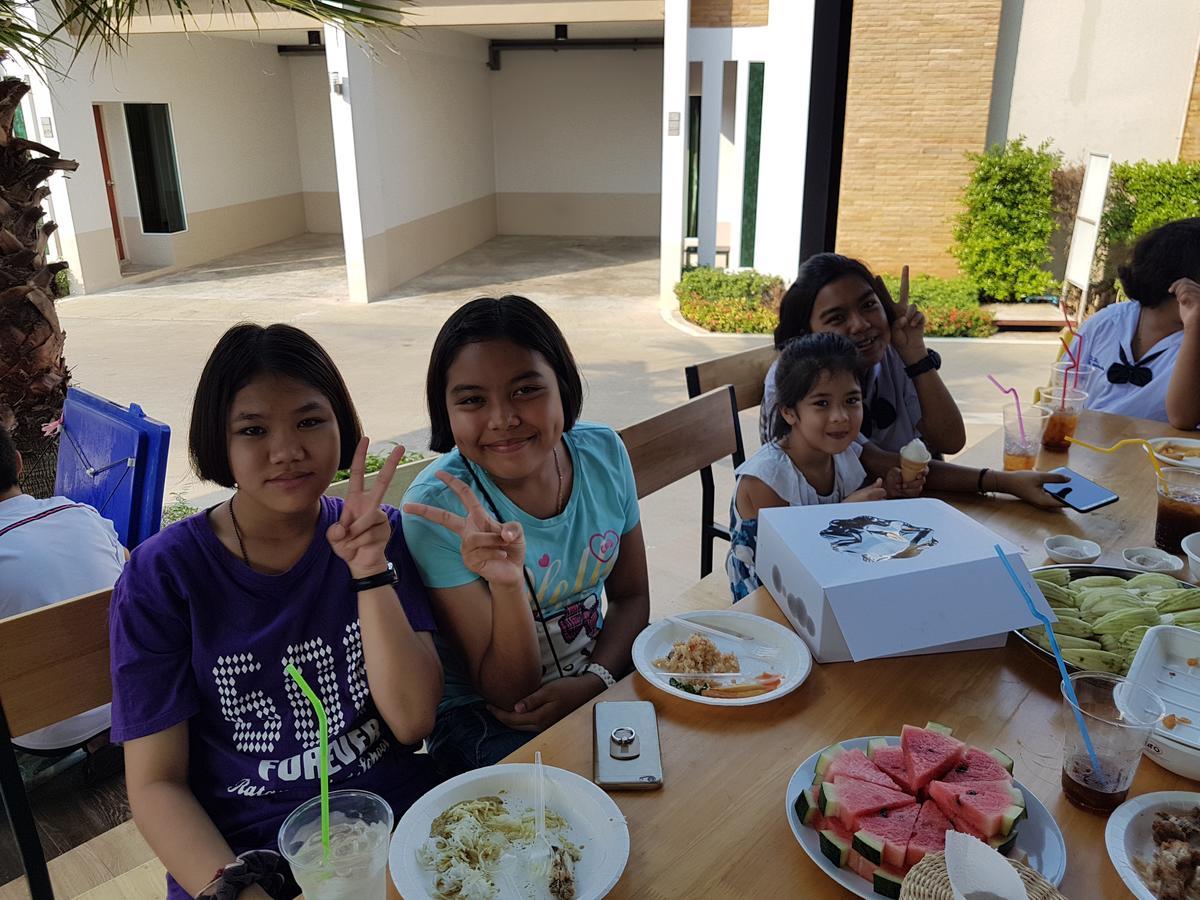 Smile Thungsong Resort Thung Song