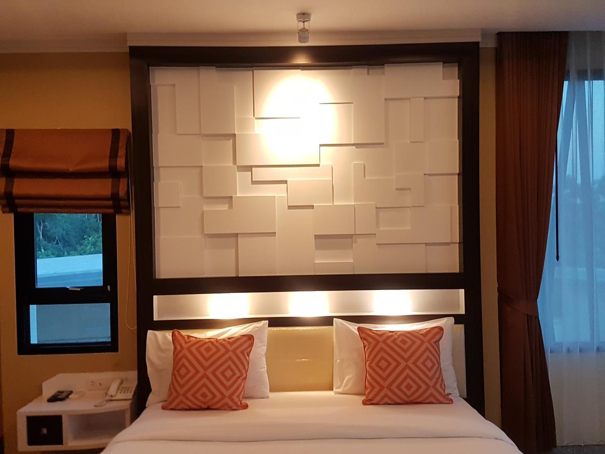 Smile Thungsong Resort