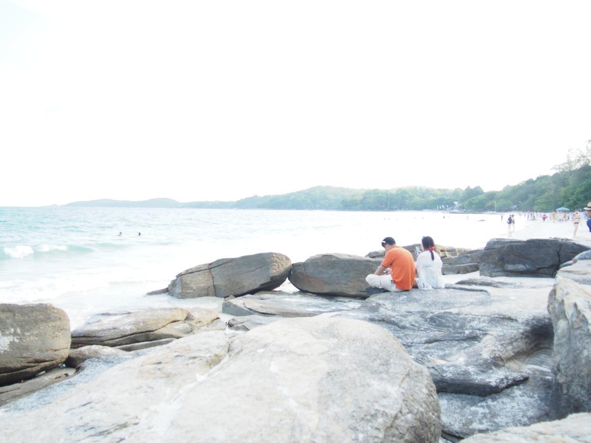 Nong Nuey Hotel Koh Samet