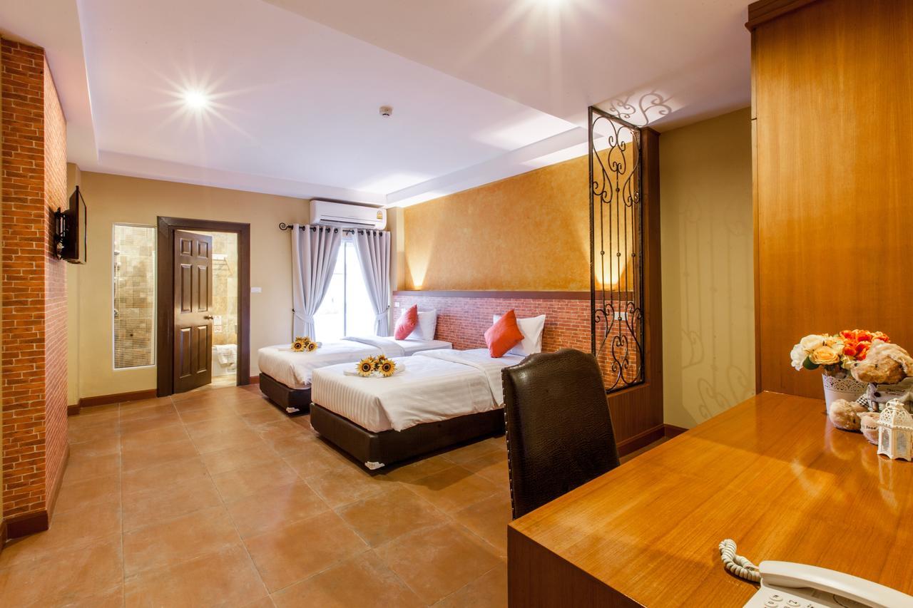 Hotel Gallery Lake View Khon Kaen