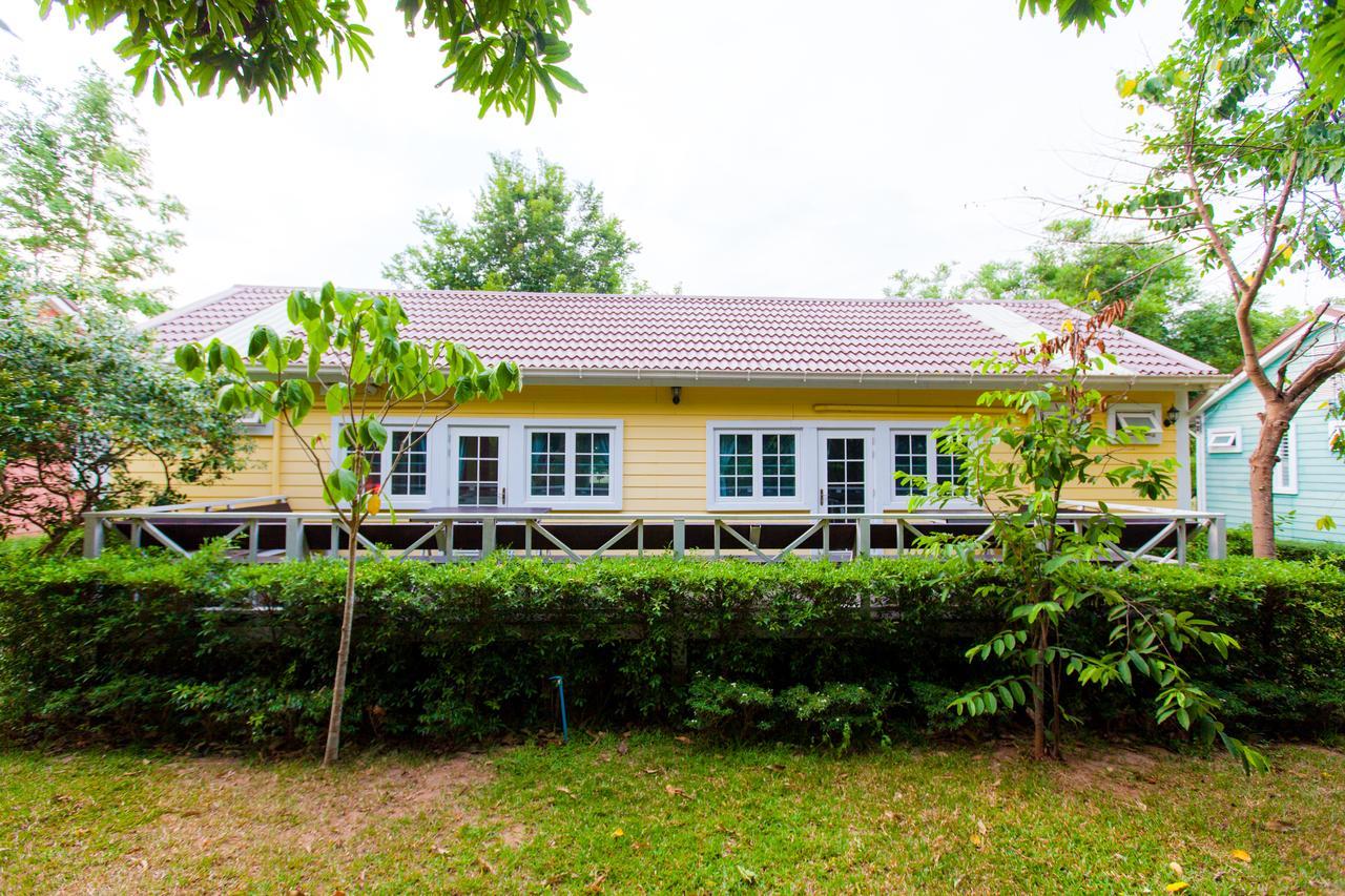 Varee Valley & Restaurant Resort *