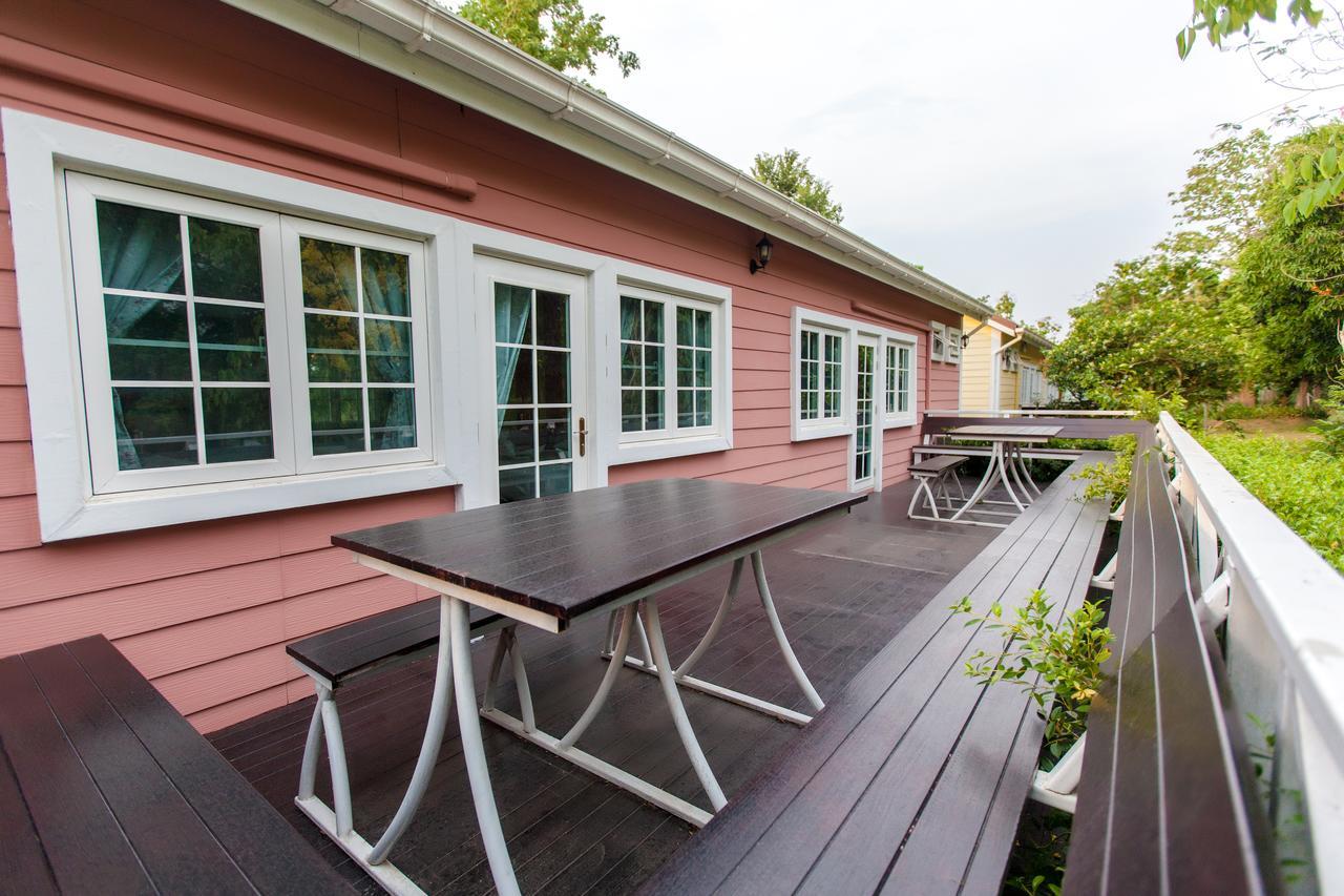 Resort Varee Valley & Restaurant