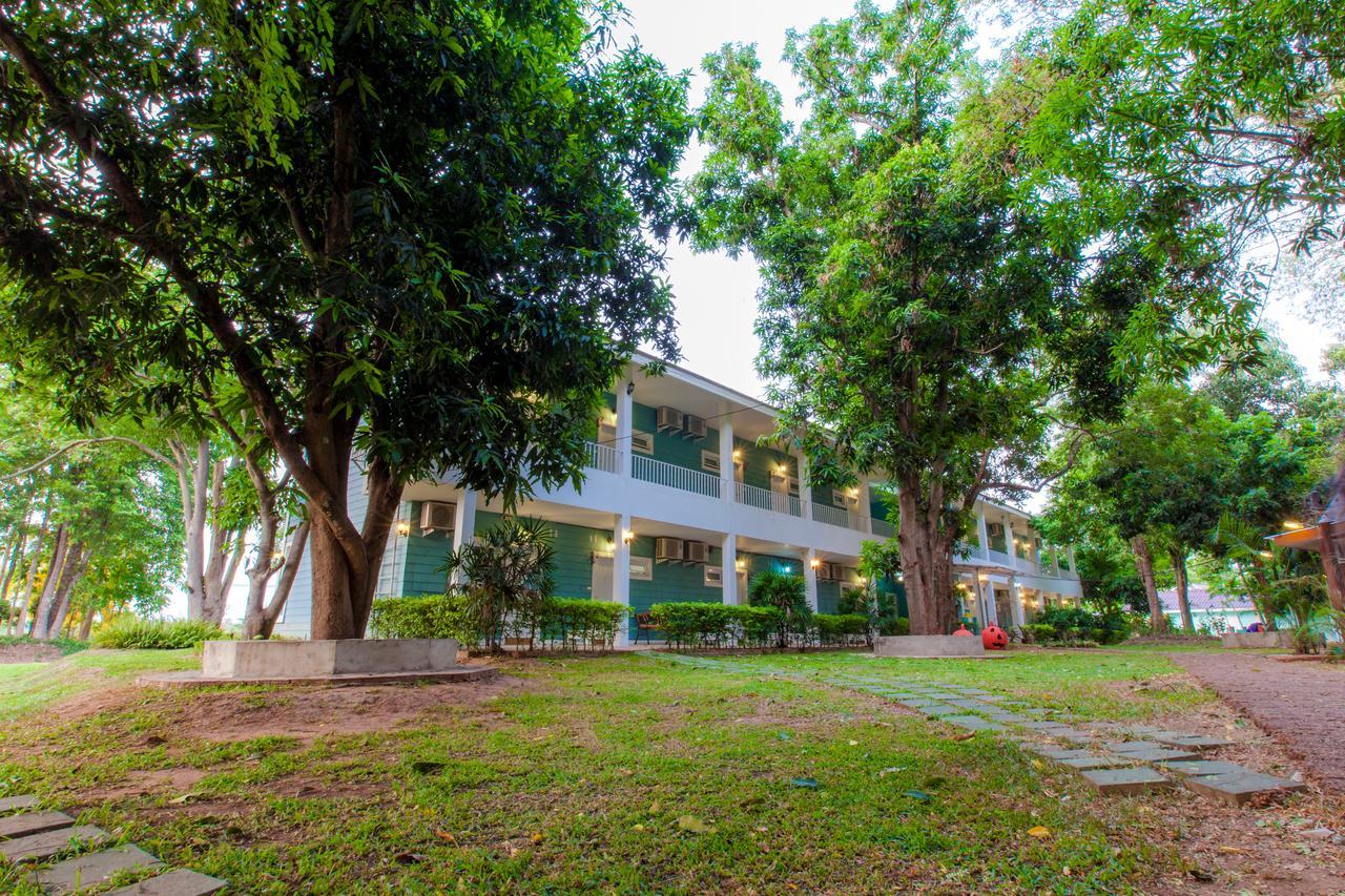 Varee Valley & Restaurant Resort *