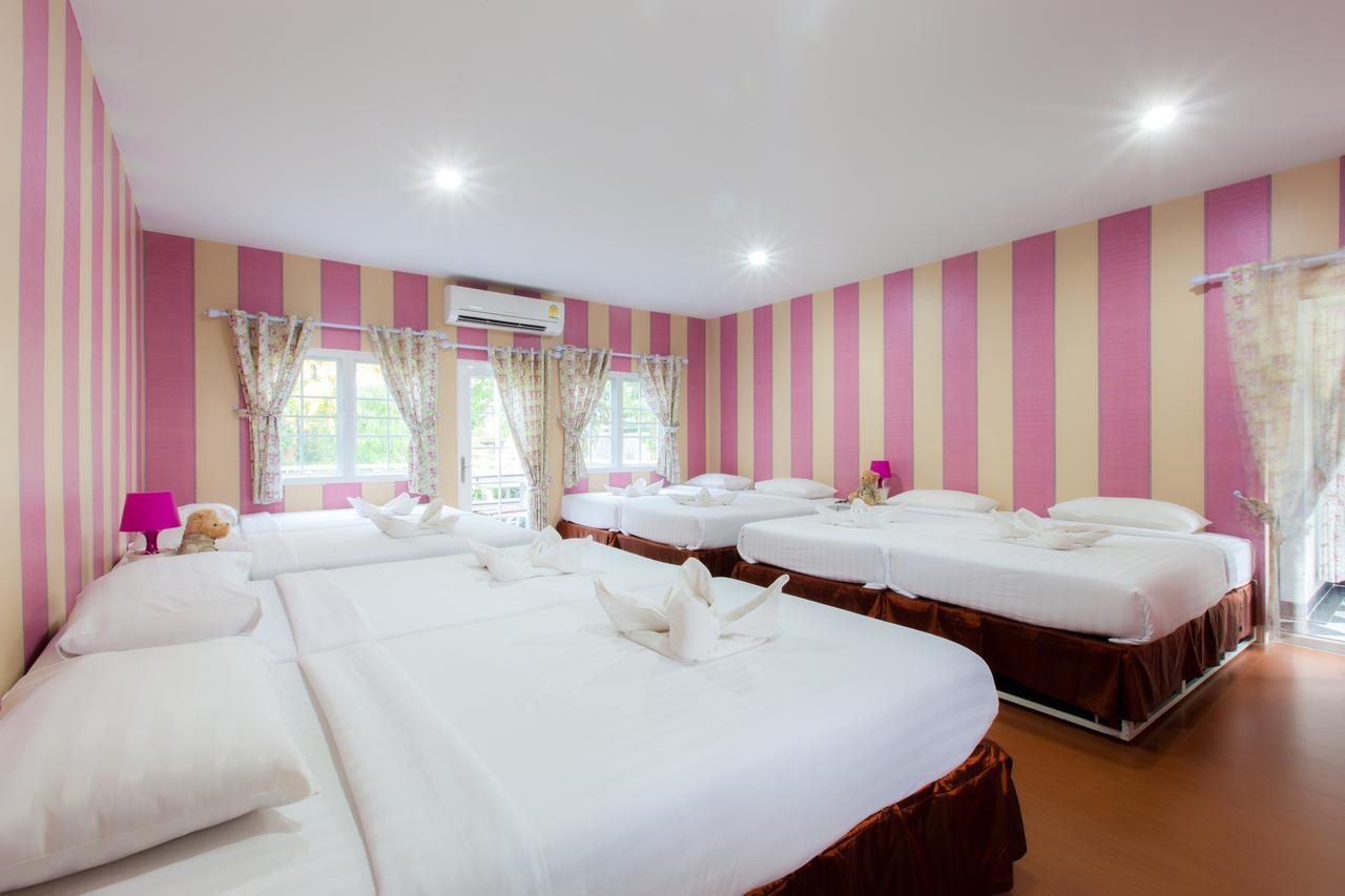 Resort Varee Valley & Restaurant